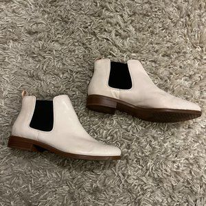 Clarks White Leather Ankle Bootie - Good Condition